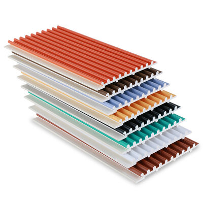 Qualität  Factory Customized Fireproof PVC Co-Extruded Small Round Board Wall Panels Fabrik