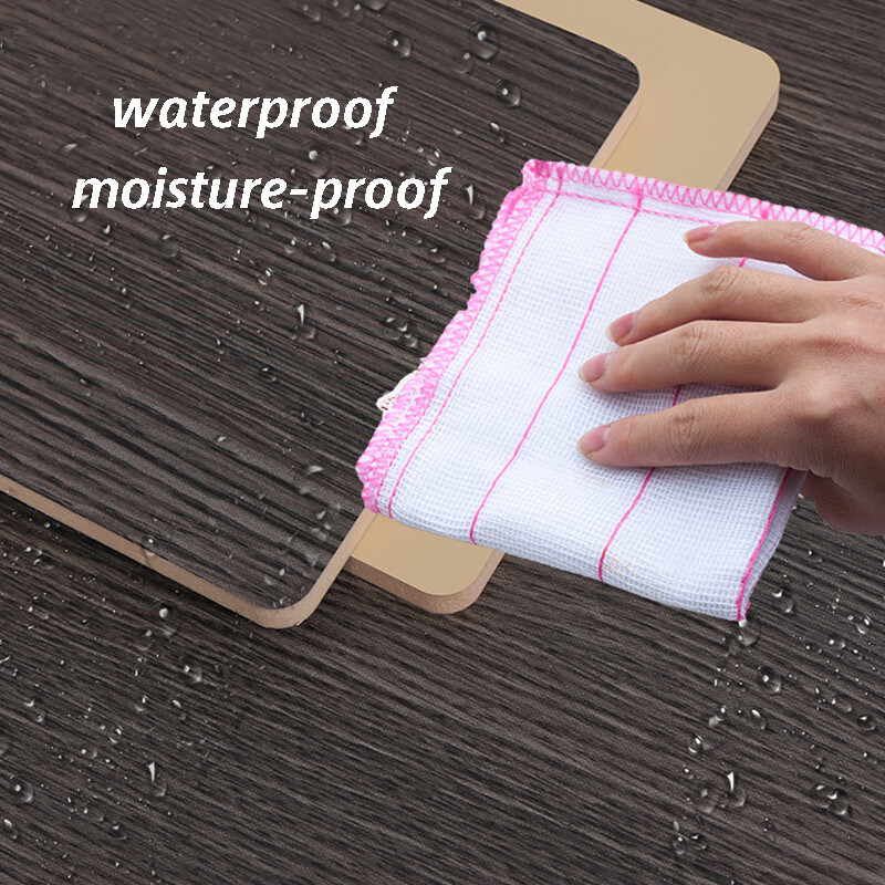 Wasserdichte und schimmelresistente flache Holzmaserung, 1220 mm, dekorative PVC-Wandpaneele