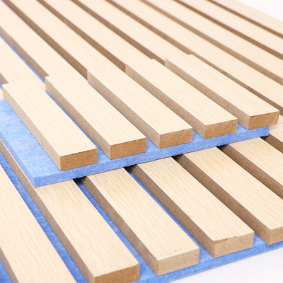 WPC geriffelt Wand-Wand-akustische Grill-hölzerne Latten-Antikratzer